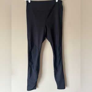 Sheer knees leggings.